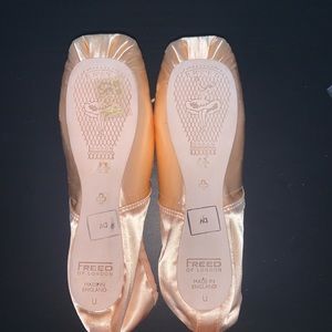 freed of london pointe shoes